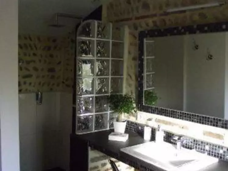 Aamiaismajoitus (B&B) Terre De Garance