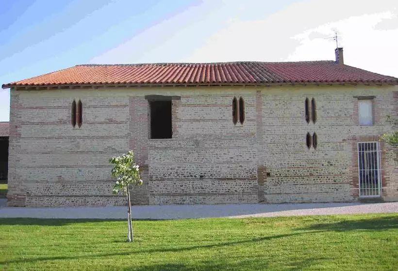 Aamiaismajoitus (B&B) Terre De Garance