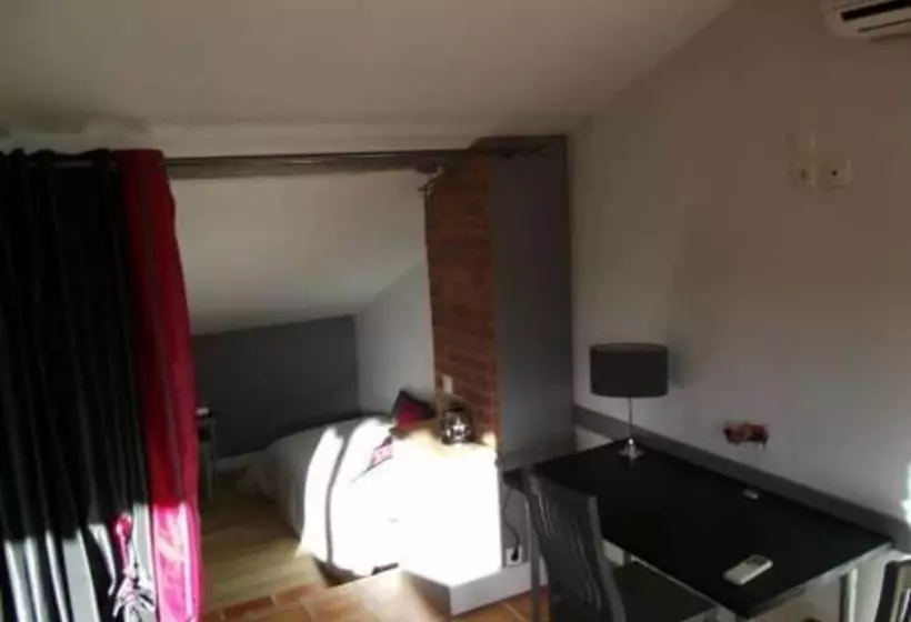 Aamiaismajoitus (B&B) Terre De Garance