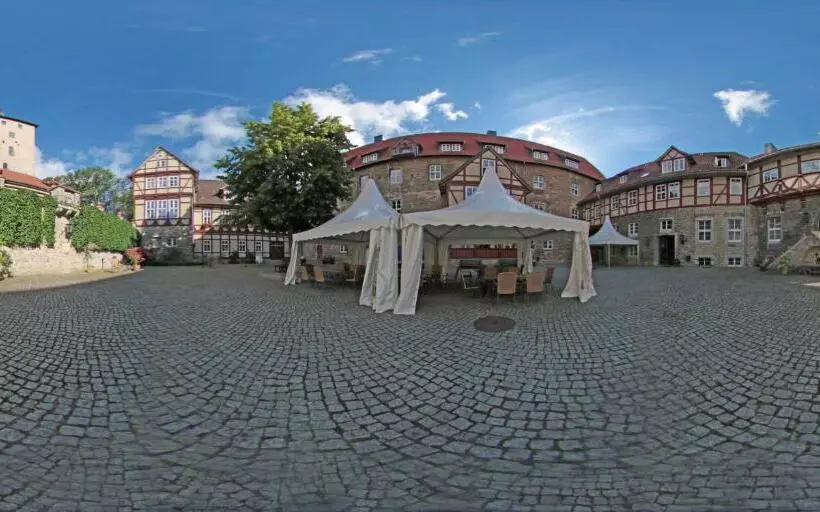 Hotelli Burg Warberg