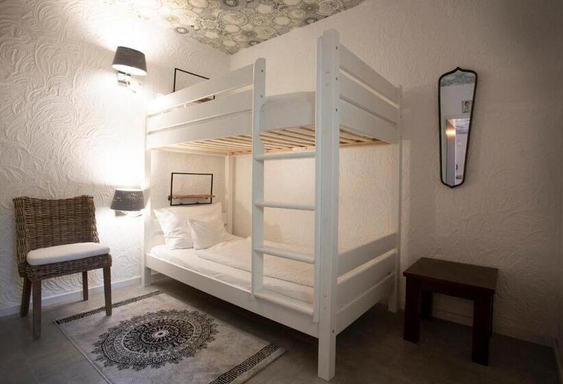 בית מלון כפרי Huttenmuhle Hillscheid