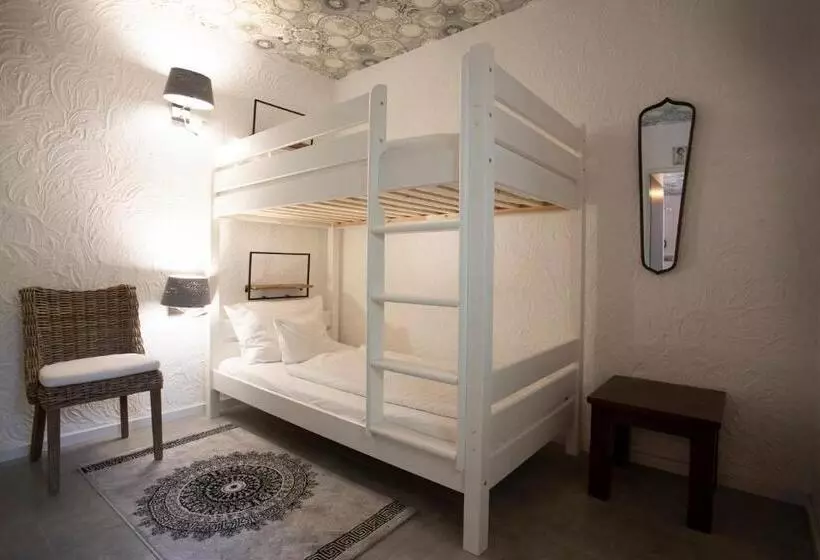 Hotelli Huttenmuhle Hillscheid