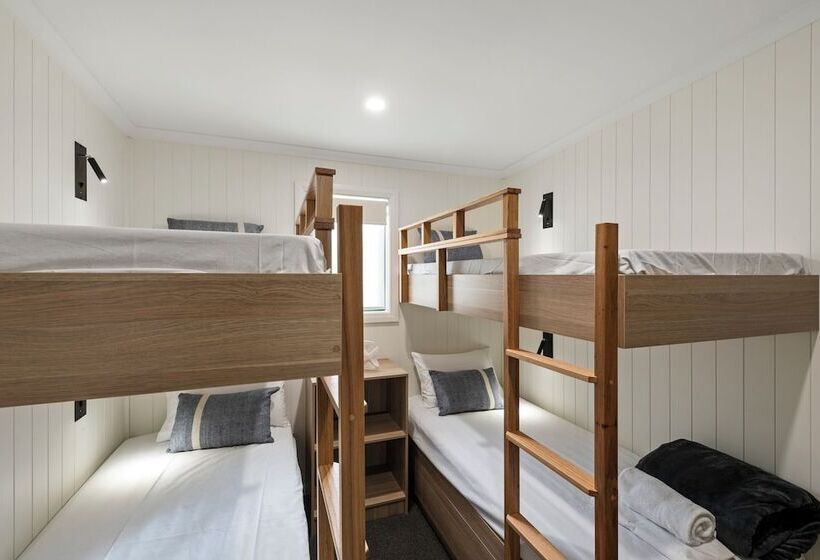 Отель Ingenia Holidays Merry Beach