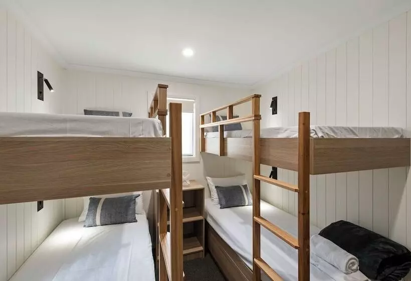 Hotelli Ingenia Holidays Merry Beach