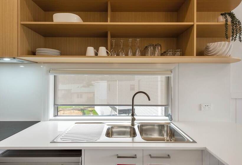 Отель Ingenia Holidays Merry Beach