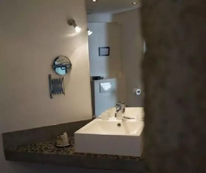 Hotelli La Santoline