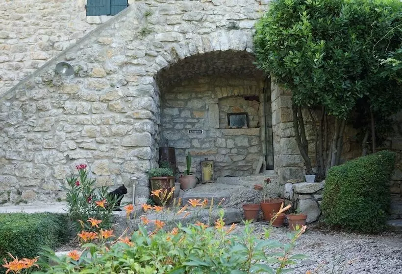 Hotelli La Santoline