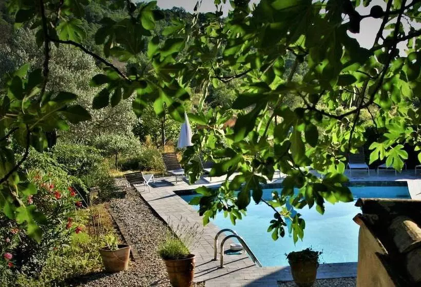 Hotelli La Santoline