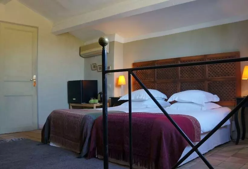 Hotelli La Santoline