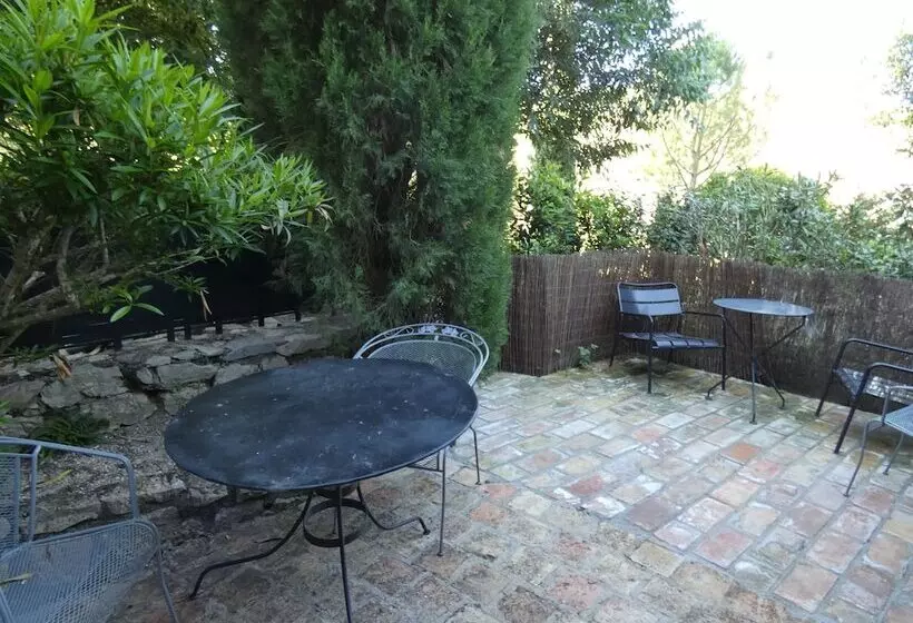 Hotelli La Santoline