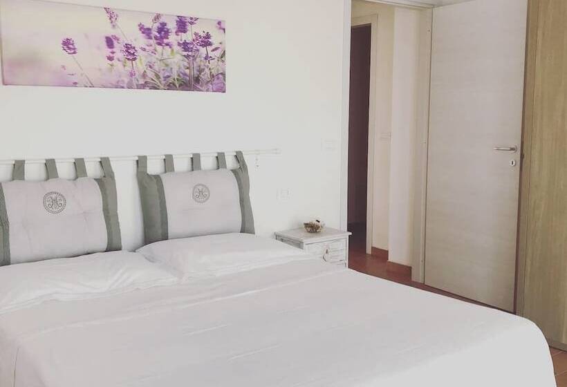 فندق ريفى Agriturismo Annarella