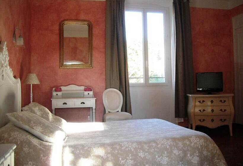 بنسيون Auberge Du Montagnier