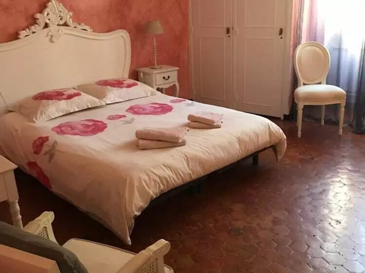 Majatalo Auberge Du Montagnier