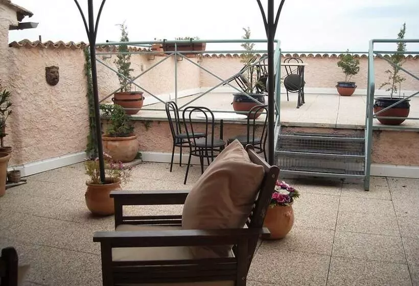 Majatalo Auberge Du Montagnier