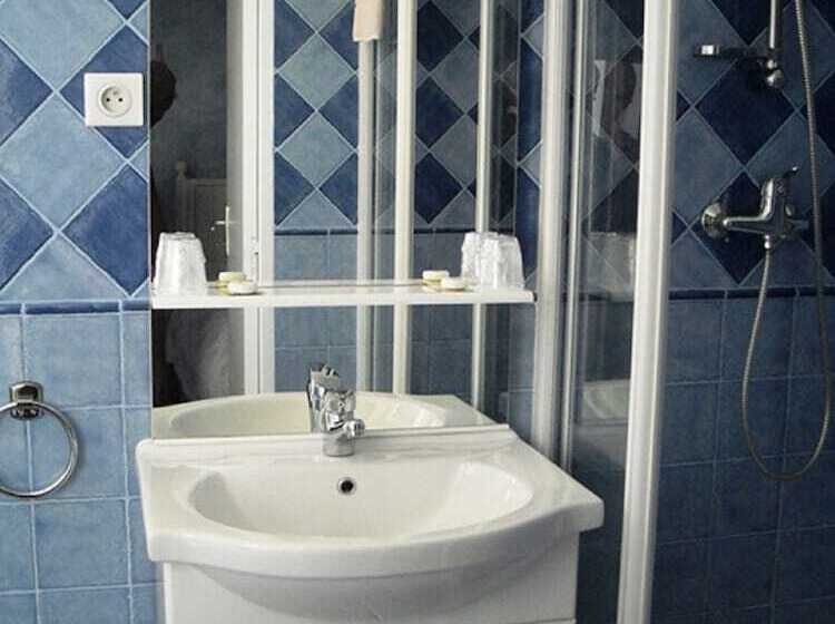 بنسيون Auberge Du Montagnier