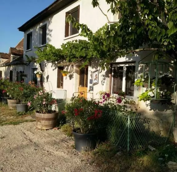 Majatalo Chambre D Hôtes Le Chat Botté