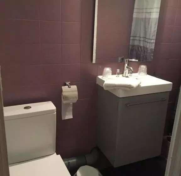 Majatalo Chez Grand Mere