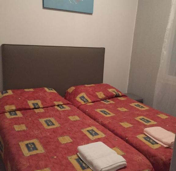 פנסיון Chez Grand Mere