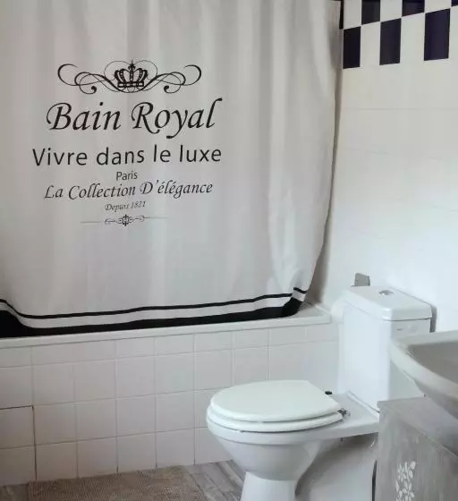 Majatalo Chez Marraine