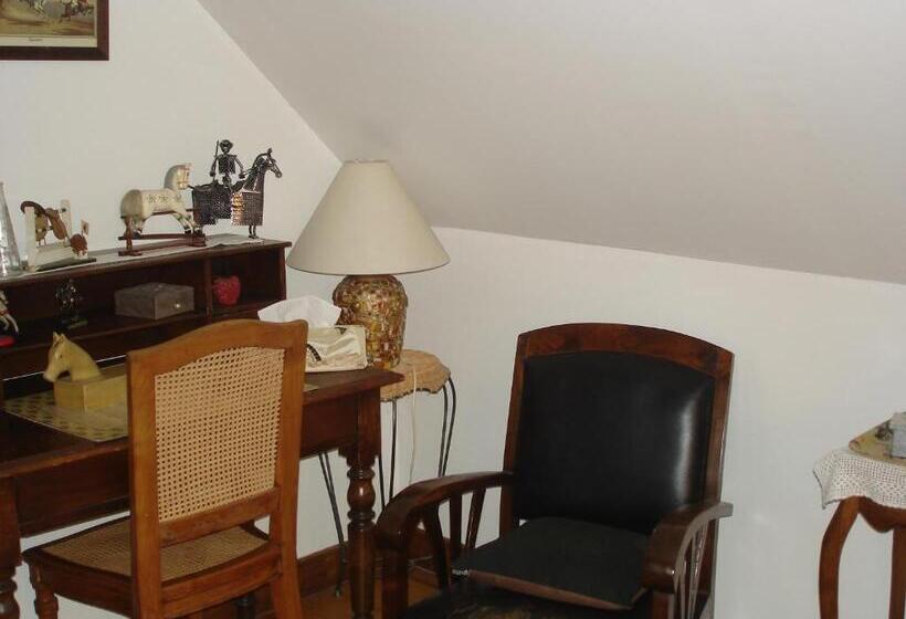 膳宿费 Chez Marraine