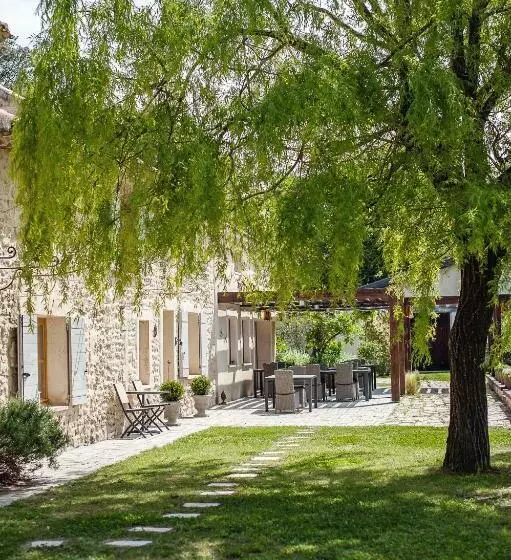 Majatalo Les Champs De Provence