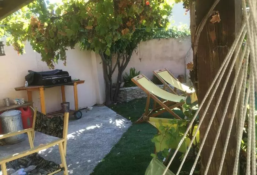 ベッドアンドブレックファースト La Tramontane