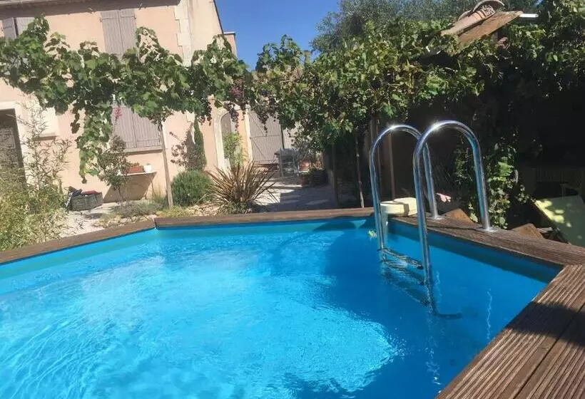 ベッドアンドブレックファースト La Tramontane