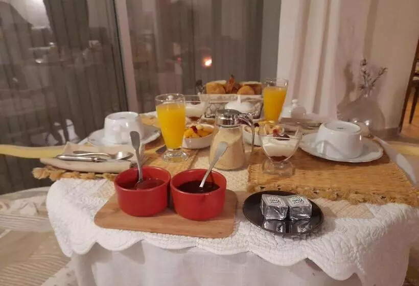 ベッドアンドブレックファースト La Tramontane