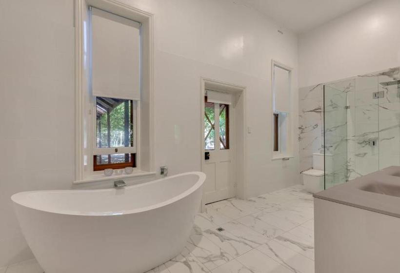 Bed and Breakfast Bungala House