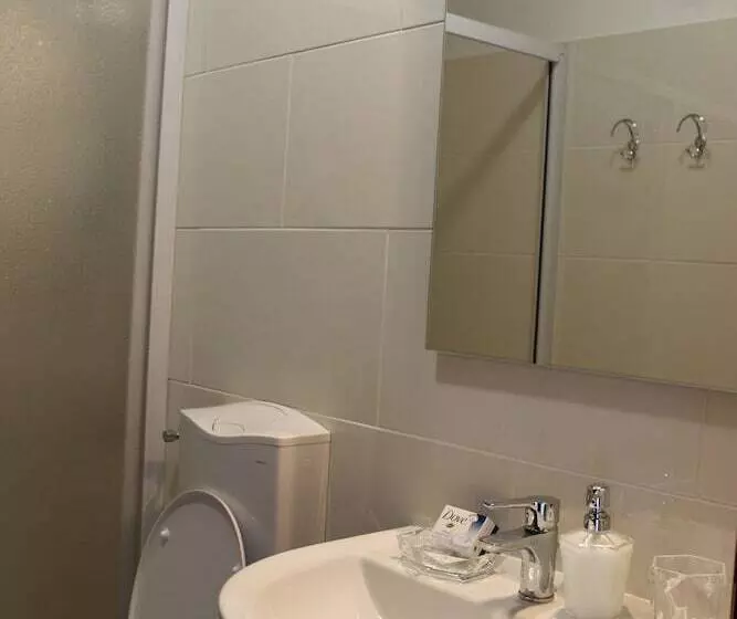 Aamiaismajoitus (B&B) Ca D Pinin