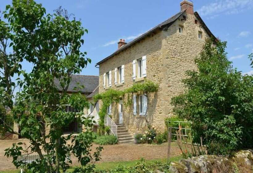 ベッドアンドブレックファースト Chambre D Hotes Lou Caussinhol