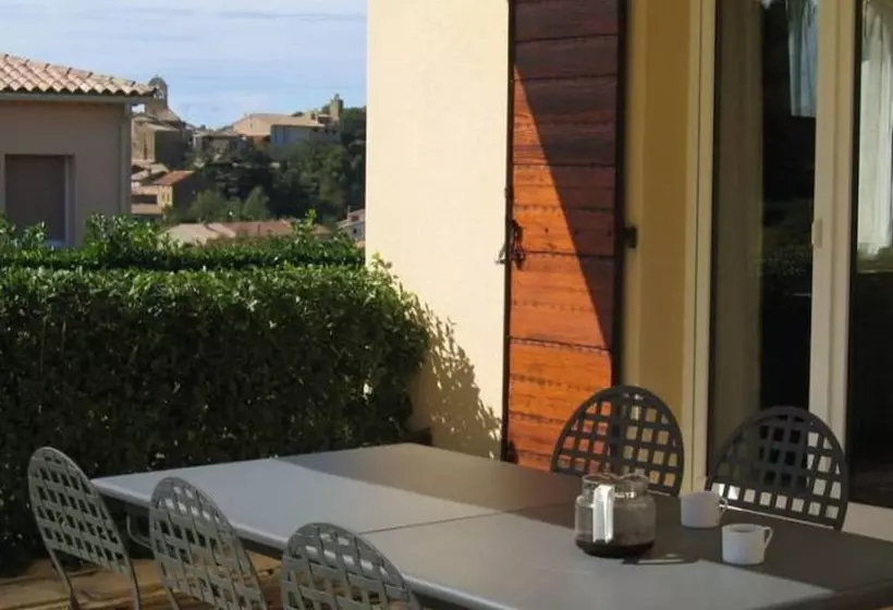 Aamiaismajoitus (B&B) Chez Dominique