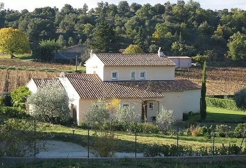 Aamiaismajoitus (B&B) Chez Dominique