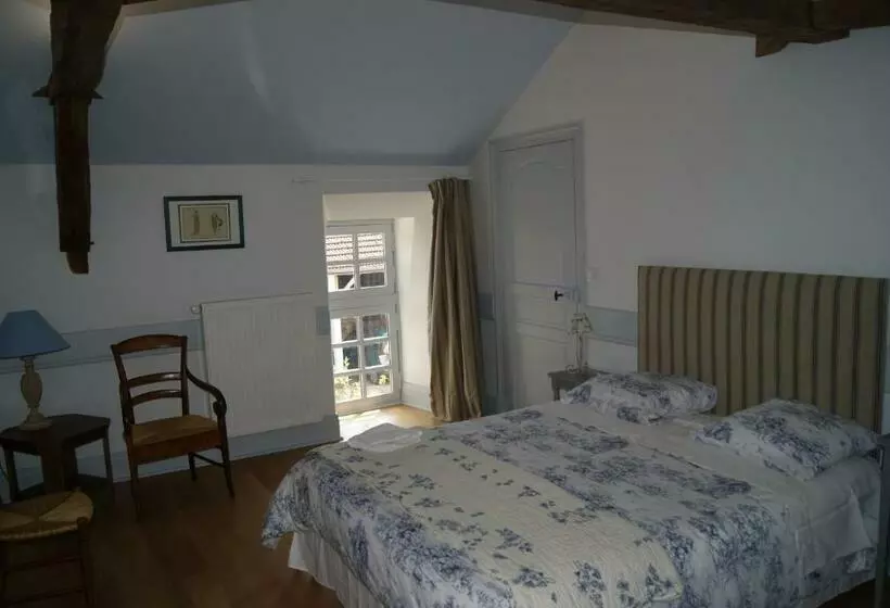 Aamiaismajoitus (B&B) Château De Fontnoble