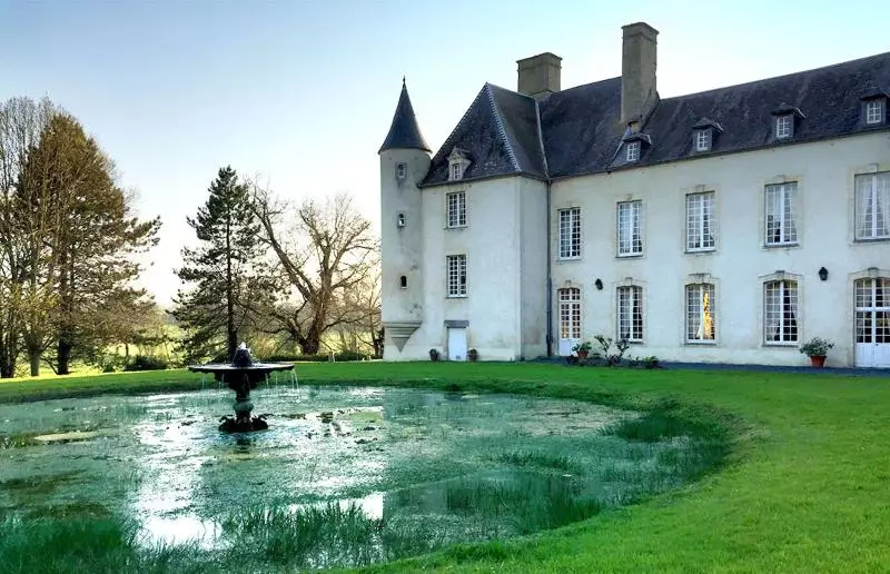 ベッドアンドブレックファースト Le Chateau D Asnieres En Bessin