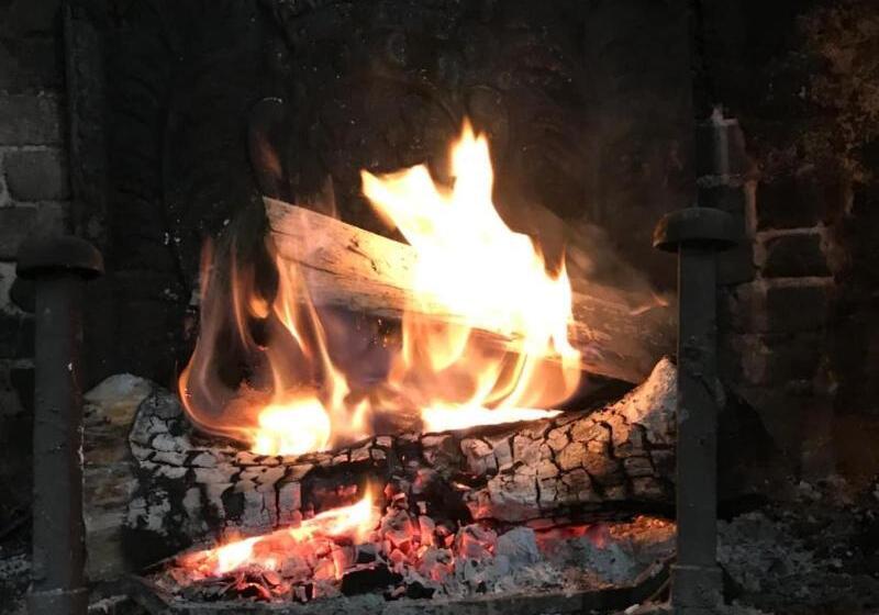 Bed and Breakfast Le Chateau D Asnieres En Bessin