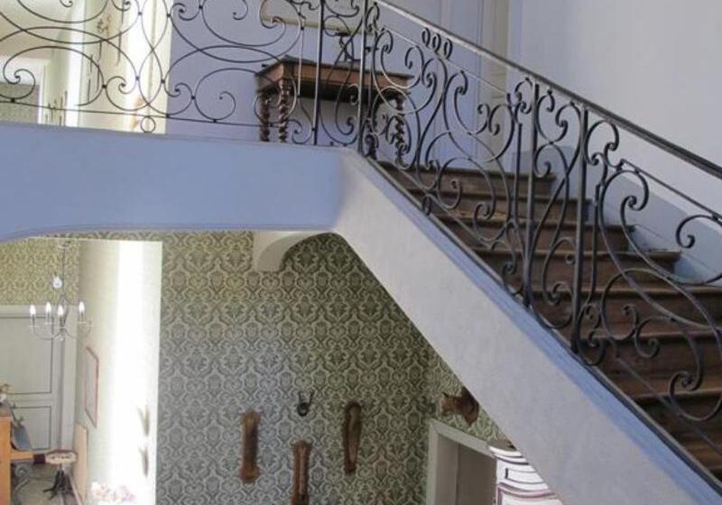 Bed and Breakfast Le Chateau D Asnieres En Bessin