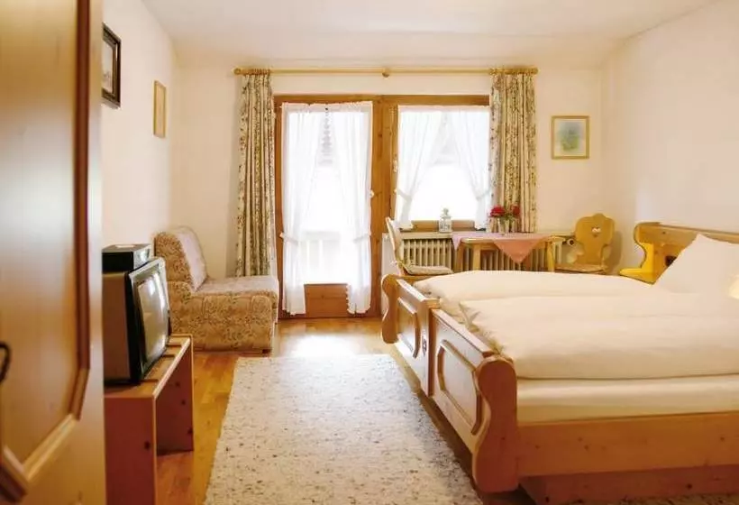 簡易ホテル Gasthof Mairhofer