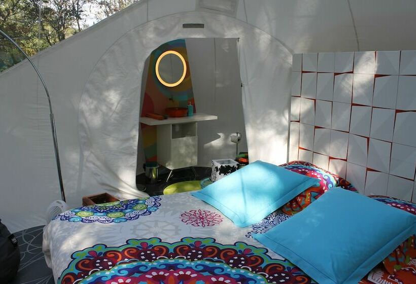 בית מלון כפרי Au Pays Des Bulles