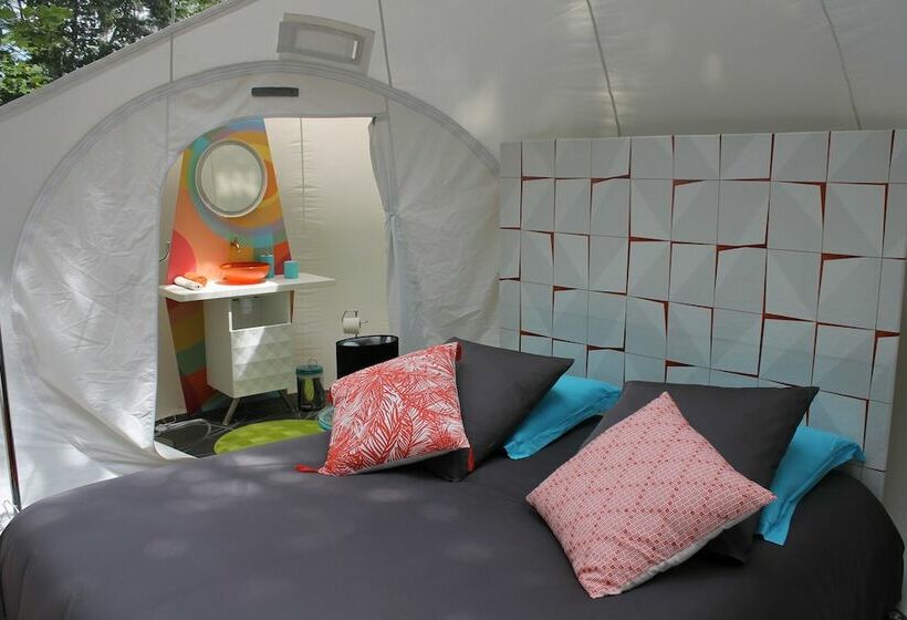 בית מלון כפרי Au Pays Des Bulles