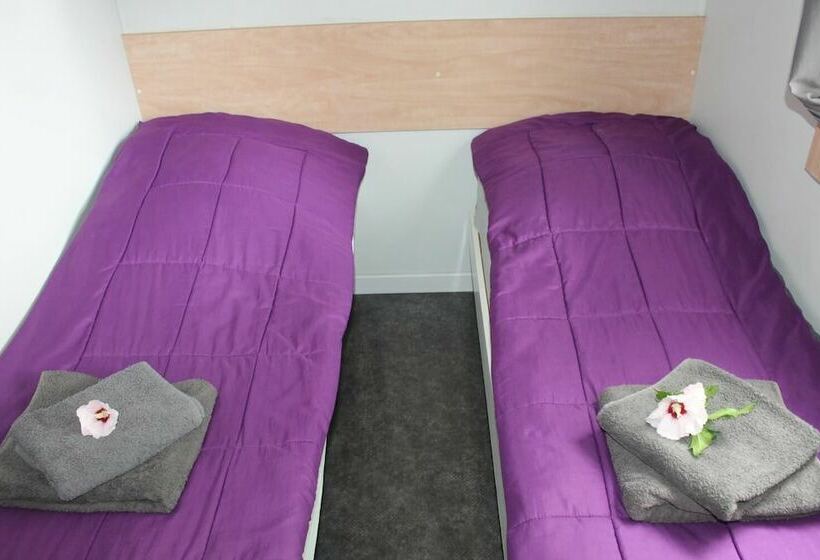 فندق Camping De Montmaurin