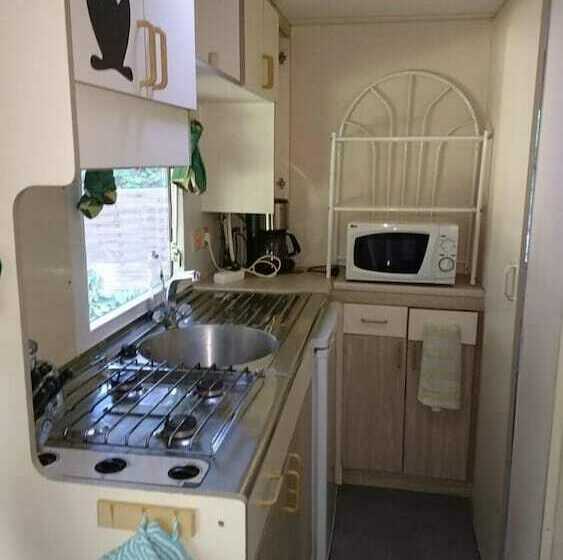 فندق Camping De Montmaurin