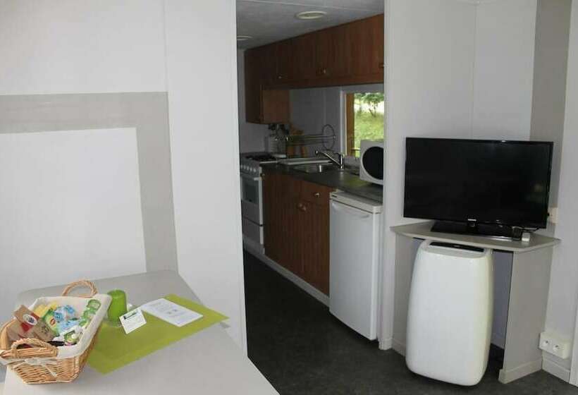 فندق Camping De Montmaurin