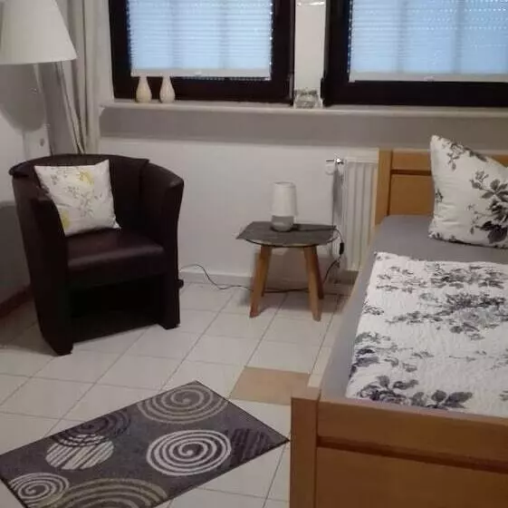 Hotelli Ferienwohnung Schmitz