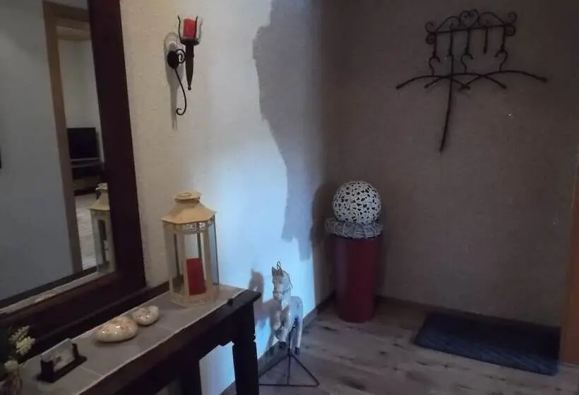 ホテル Ferienwohnung Schmitz