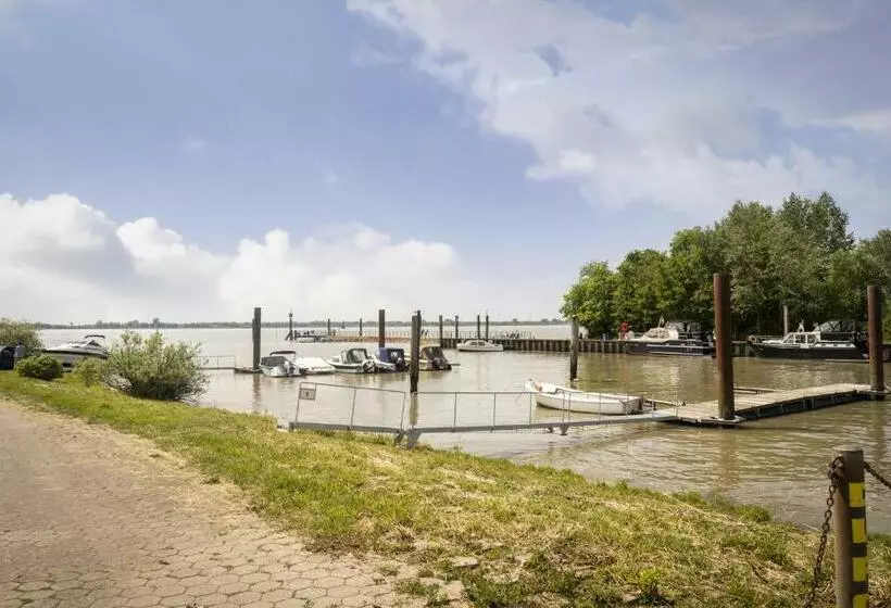 ホテル Fahrhaus Kollmar