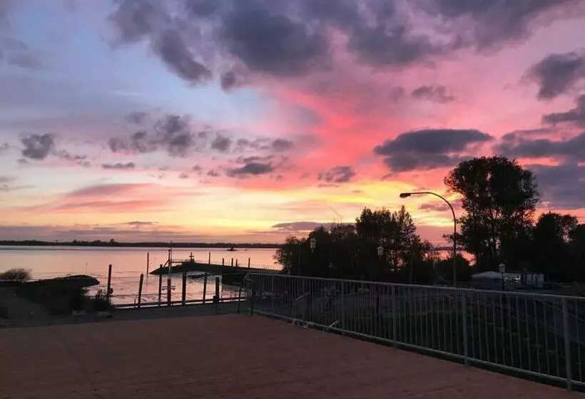 ホテル Fahrhaus Kollmar