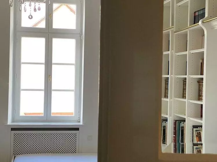 Hotelli Frankfurter Hof 1834