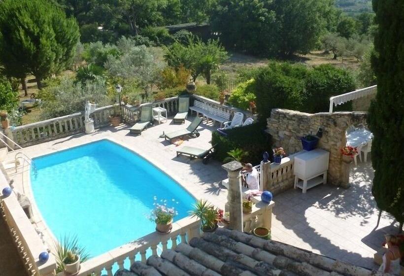 فندق Le Saint Victor