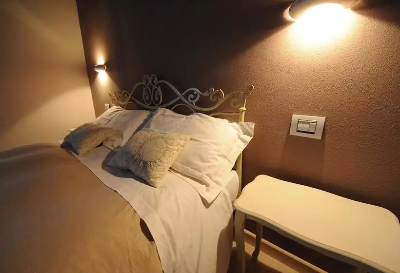 Maaseutuhotelli Agriturismo Acero Rosso